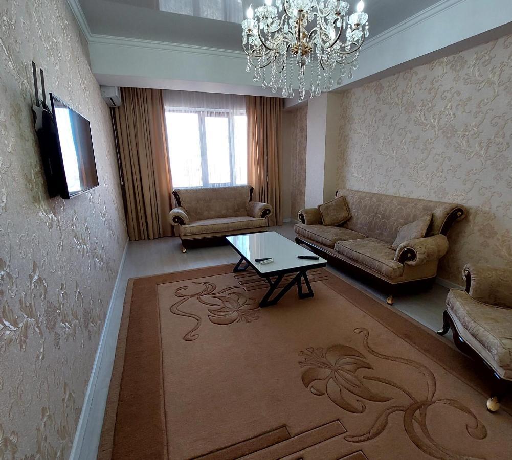 Elite Apartment In Street Mederova 50 Bisjkek Buitenkant foto